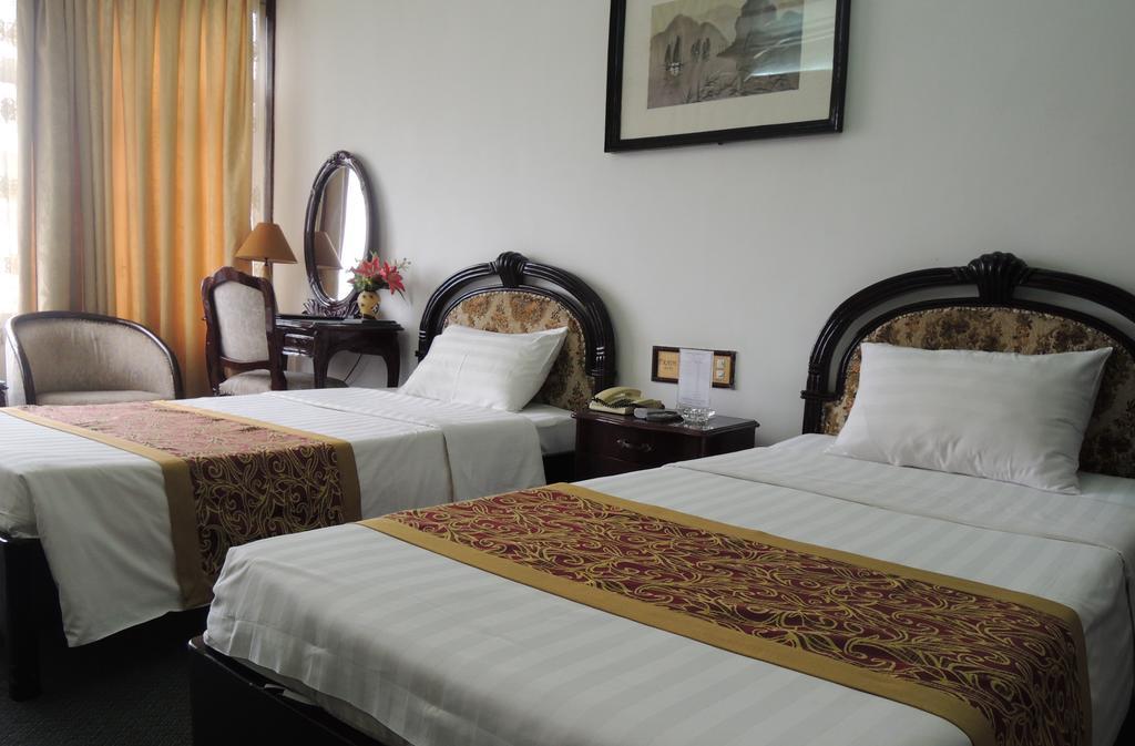 Trade Hotel Hanoi Room photo